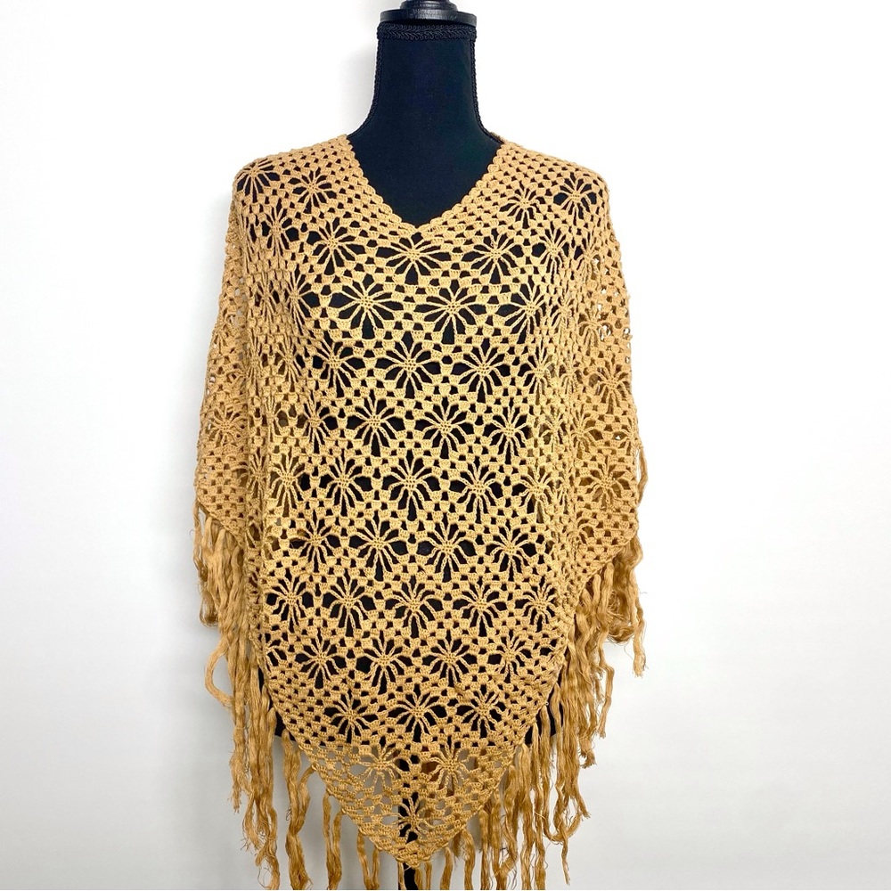 Women's Knitted Shawl with Tassels, Tan NWT handmade